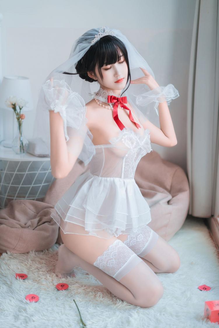 知名动漫博主@三度_69 婚纱孔雀翎 [24P388MB] - 图片2