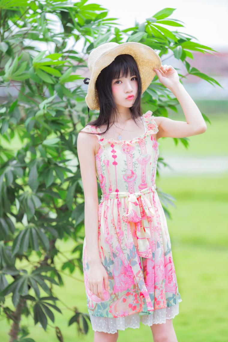 人气Coser@桜桃喵 夏风 [13P195MB]