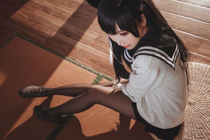 人气动漫Coser@面饼仙儿 爱宕JK2 [47P1V528MB] - 图片2