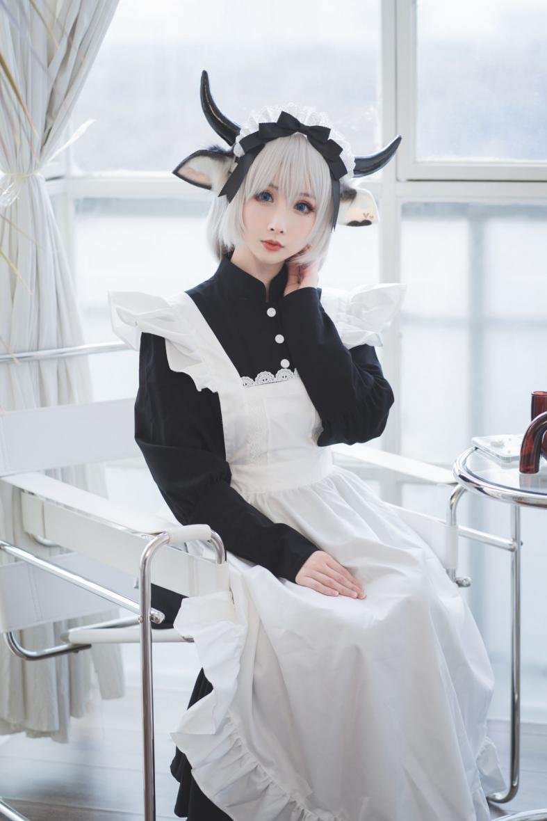 知名动漫Coser@rioko凉凉子 贴心的牛奶女仆 [45P465MB]