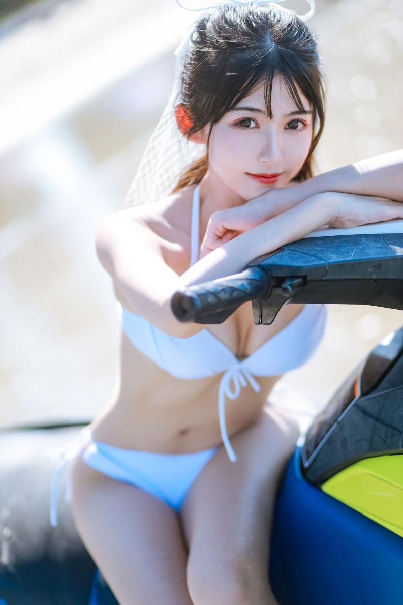 人气动漫Coser@鳗鱼霏儿 海边 [46P674MB] - 图片8