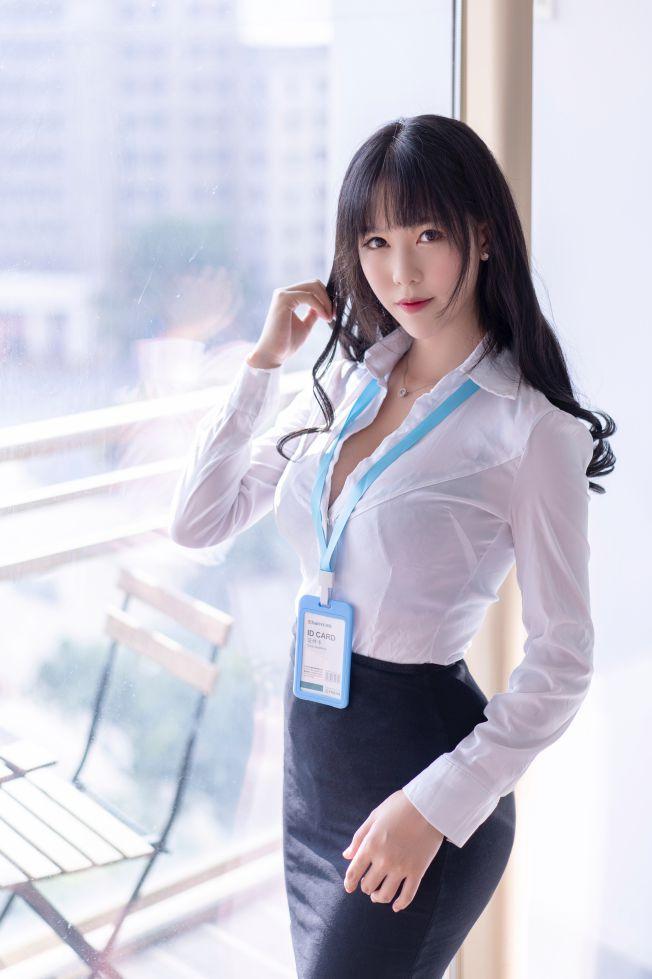 微博人气Coser@抖娘-利世 OL写真 [48P1V228MB] - 图片2