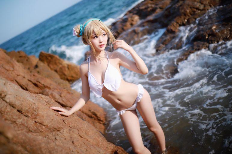 微博人气Coser@抖娘-利世 海边索米 [30P88MB] - 图片6