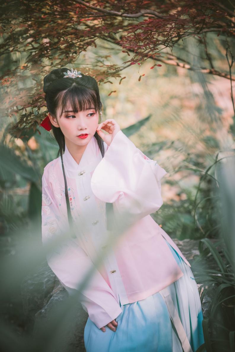 人气动漫Coser@面饼仙儿 明治汉服 [22P322MB] - 图片4