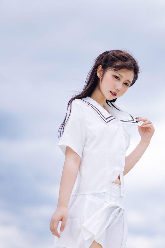 知名动漫博主@镜酱 - 静夏5 套 [125P3.31G]
