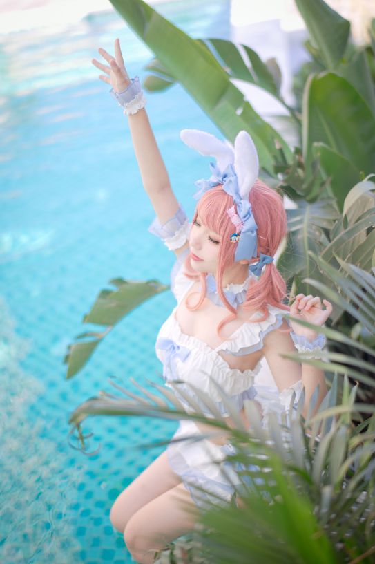 [花柒Hana] NO.04 夏日甜芯泳装写真 [37P-87MB]