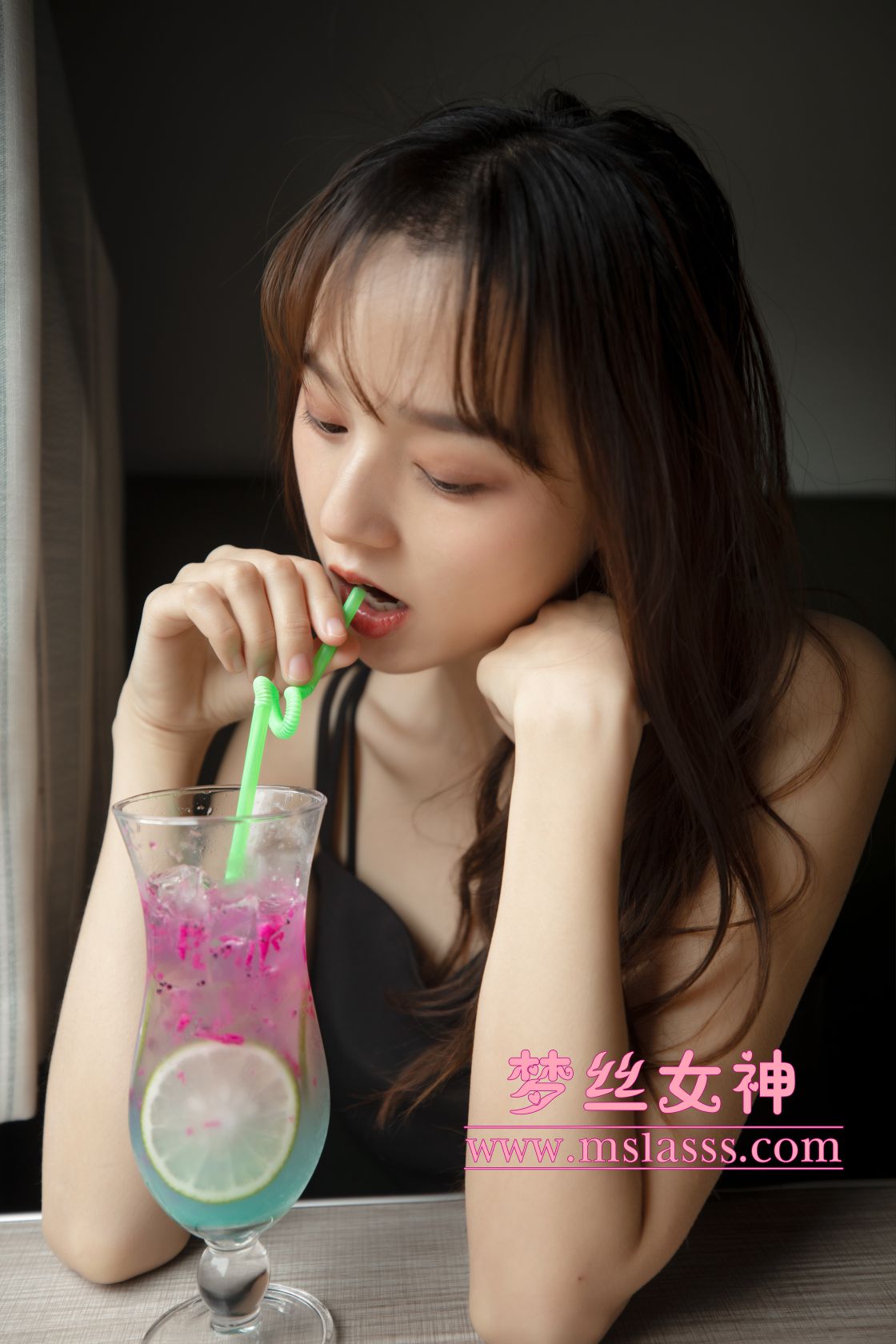 [MSLASS梦丝女神] - 玥玥 火车超自然系 [1.26 GB] - 图片3