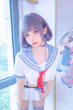神楽坂真冬写真-灰丝吊带JK [75P203MB] - 图片6