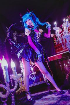 网红Coser@木绵绵OwO miku小恶魔 [19P221MB] - 图片6