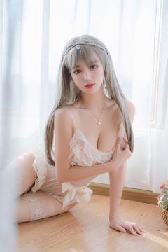 微博妹字@过期米线线喵 凡尔赛公主 [52P79MB] - 图片4