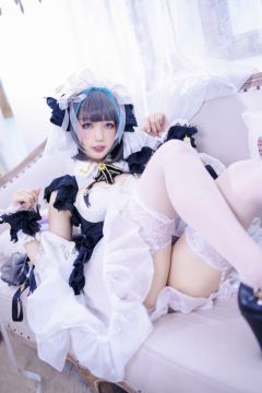 微博人气博主@皮皮奶可可爱了-柴郡猫猫 [35P267MB] - 图片2